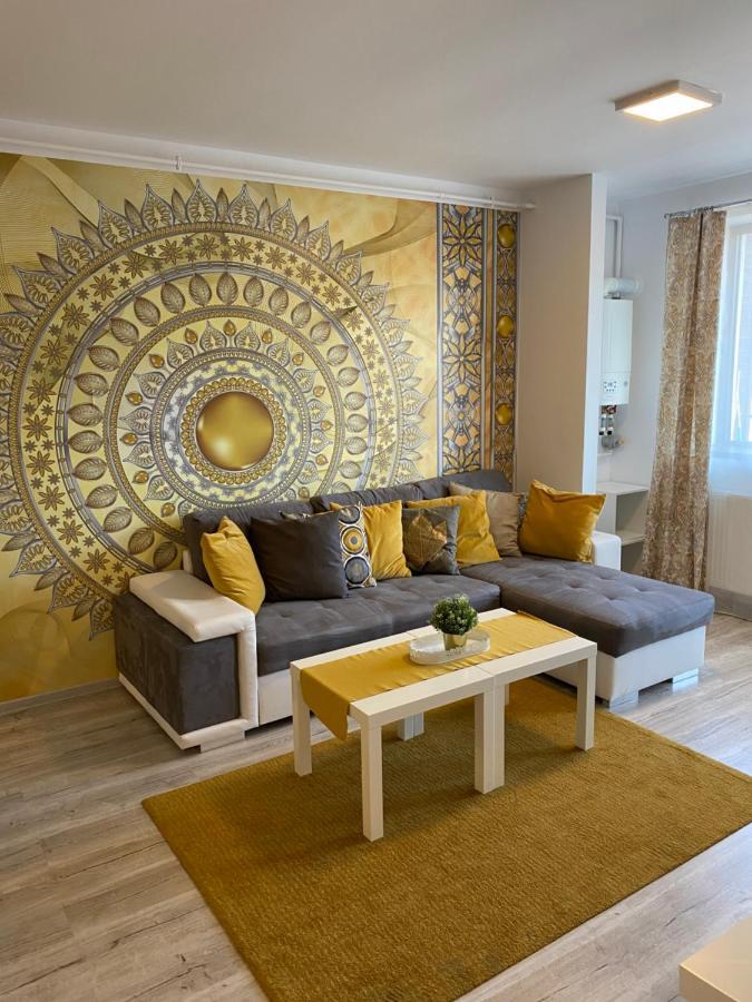 Harmony Apartment 锡纳亚 外观 照片
