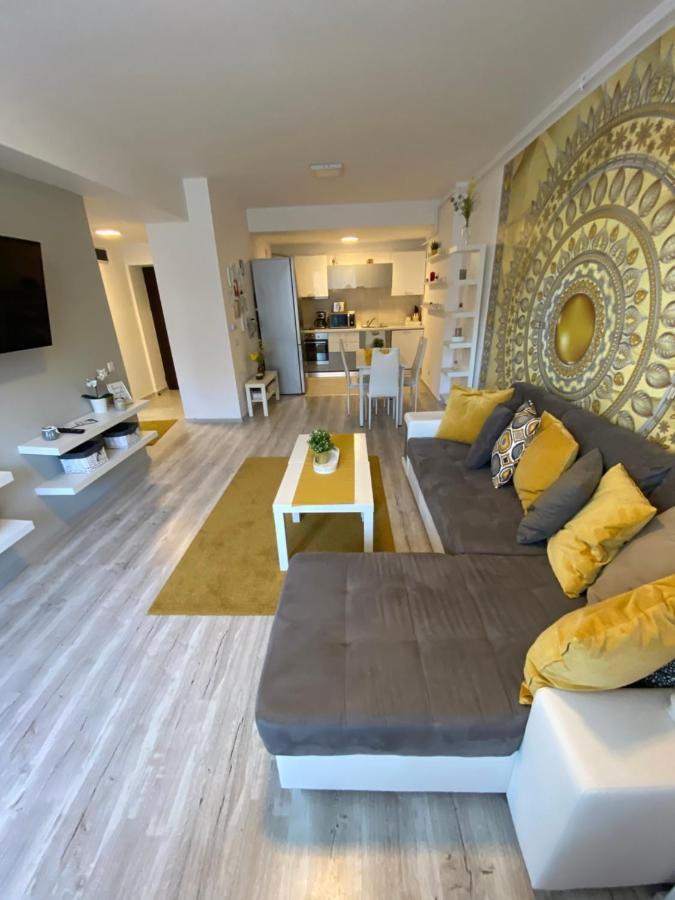 Harmony Apartment 锡纳亚 外观 照片